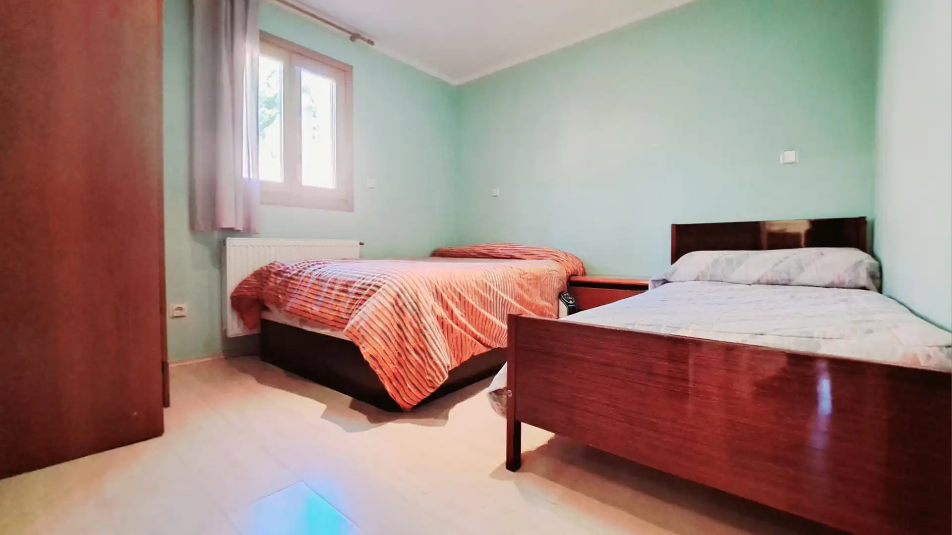 Dormitori de Casa o xalet en venda en Lloret de Mar amb Calefacció, Jardí privat i Parquet