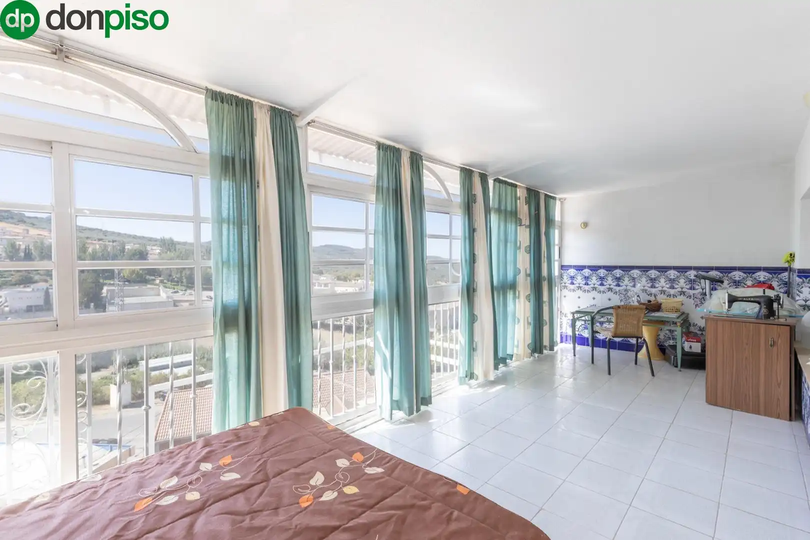 Detached homes for sale in Calle Viejo de Charilla, 43, Alcalá la Real
