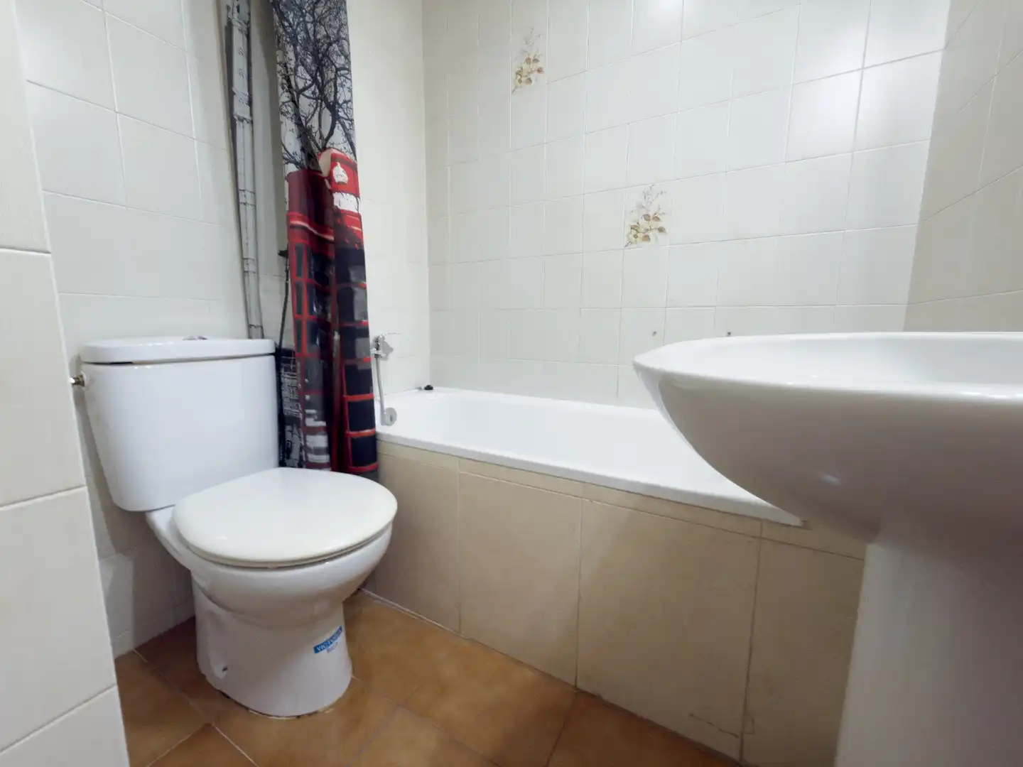 Baño de Piso en venta en Esparreguera con Calefacción y Balcón