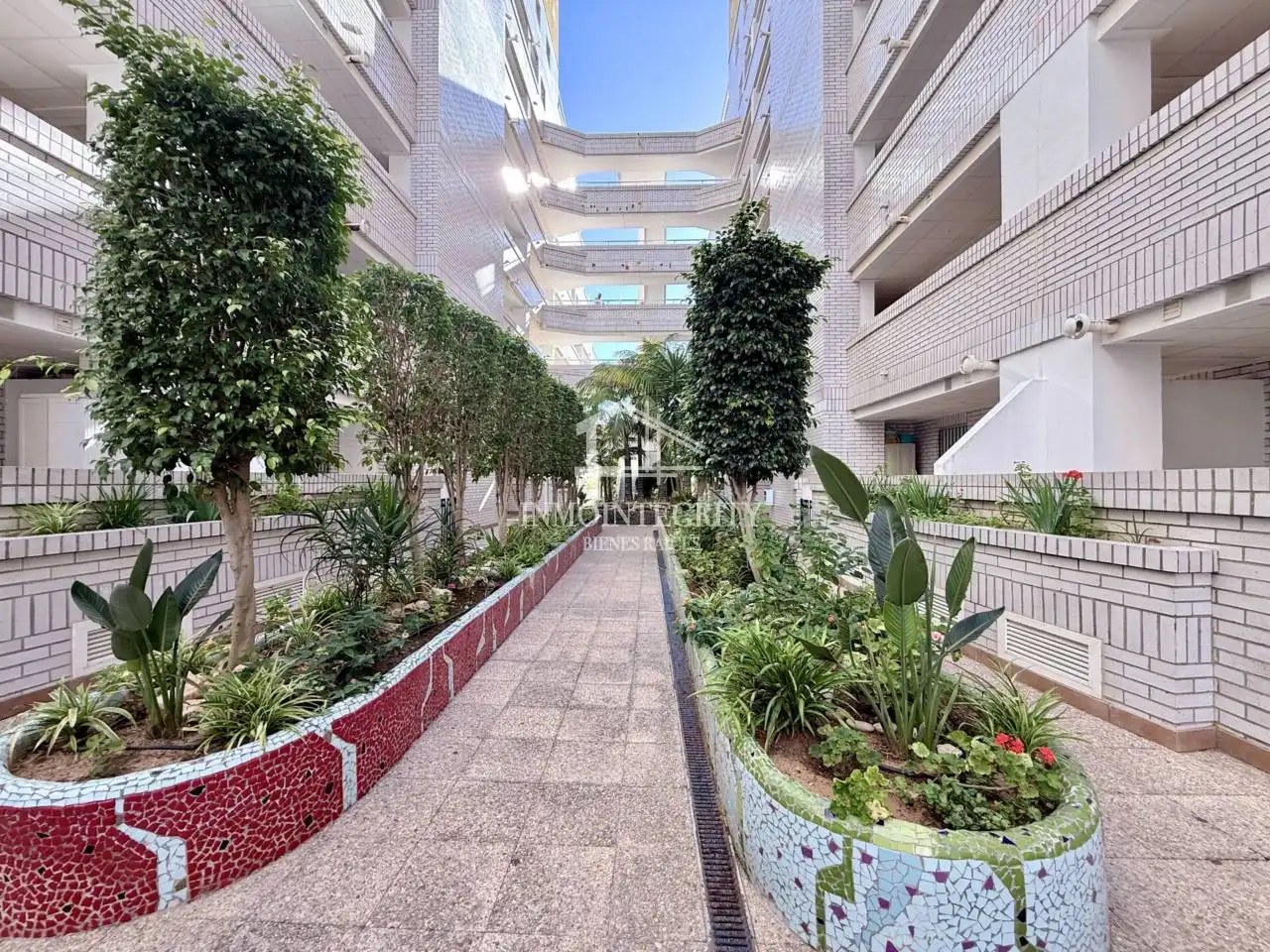 Apartamento con piscina en venta en Avenida Central, imagen 45