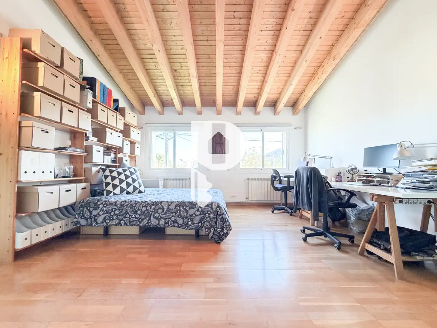 Habitación de Casa adosada en venta en Sant Vicenç Dels Horts con Aire acondicionado, Calefacción y Jardín privado