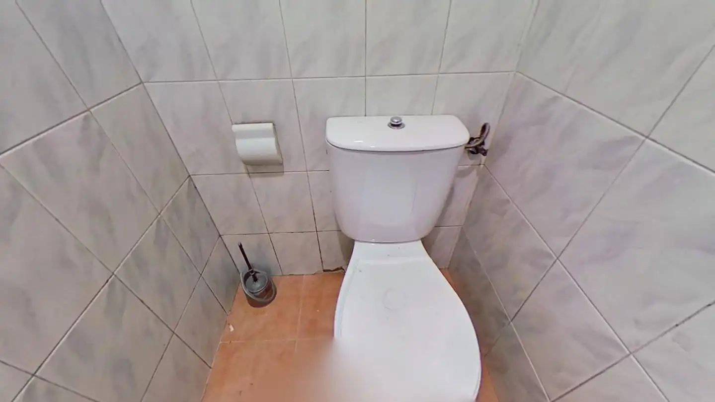 Badezimmer von Geschaftsraum zur Miete in Madrid