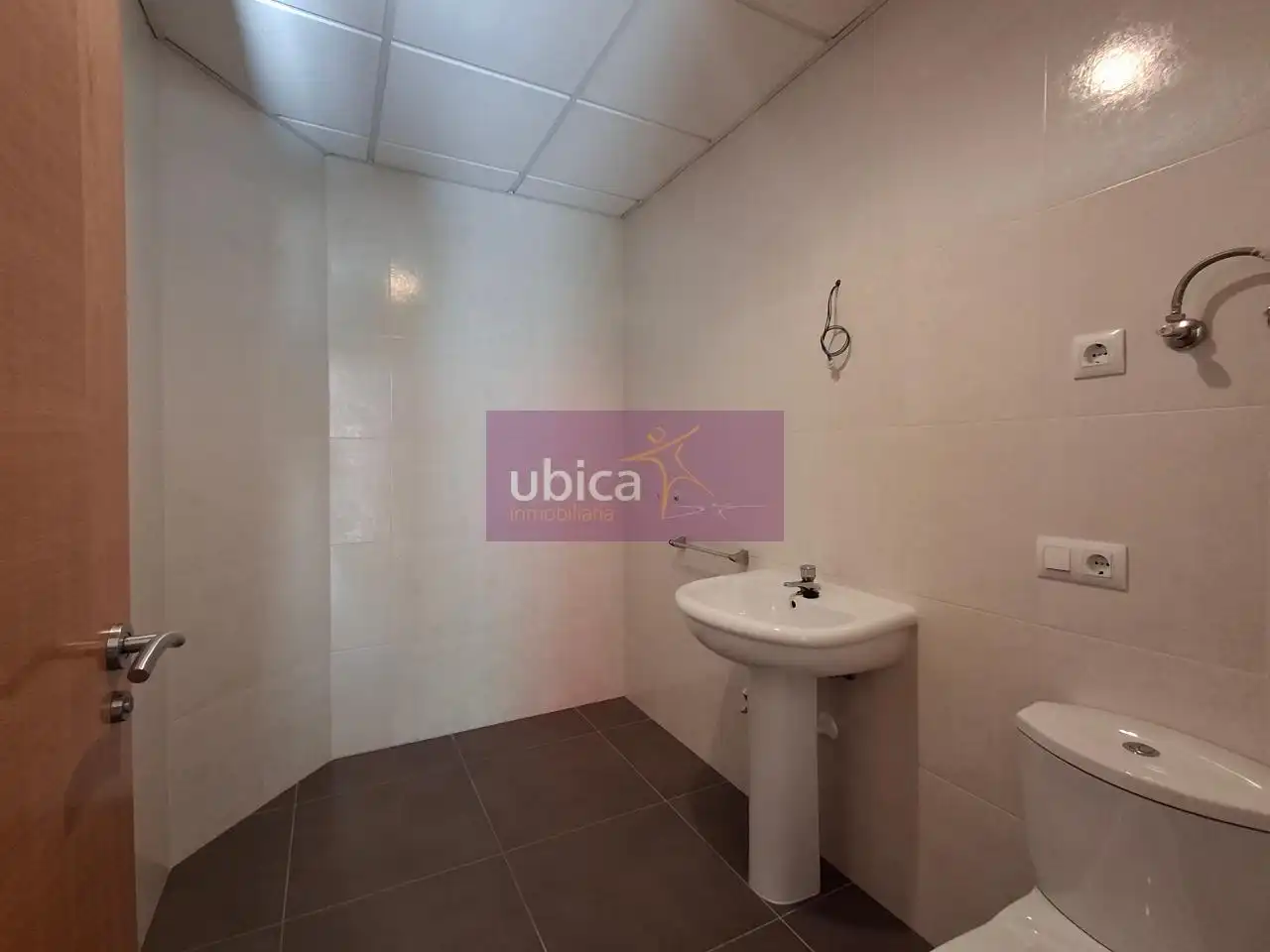 Local comercial en alquiler en Salceda de Caselas, imagen 7