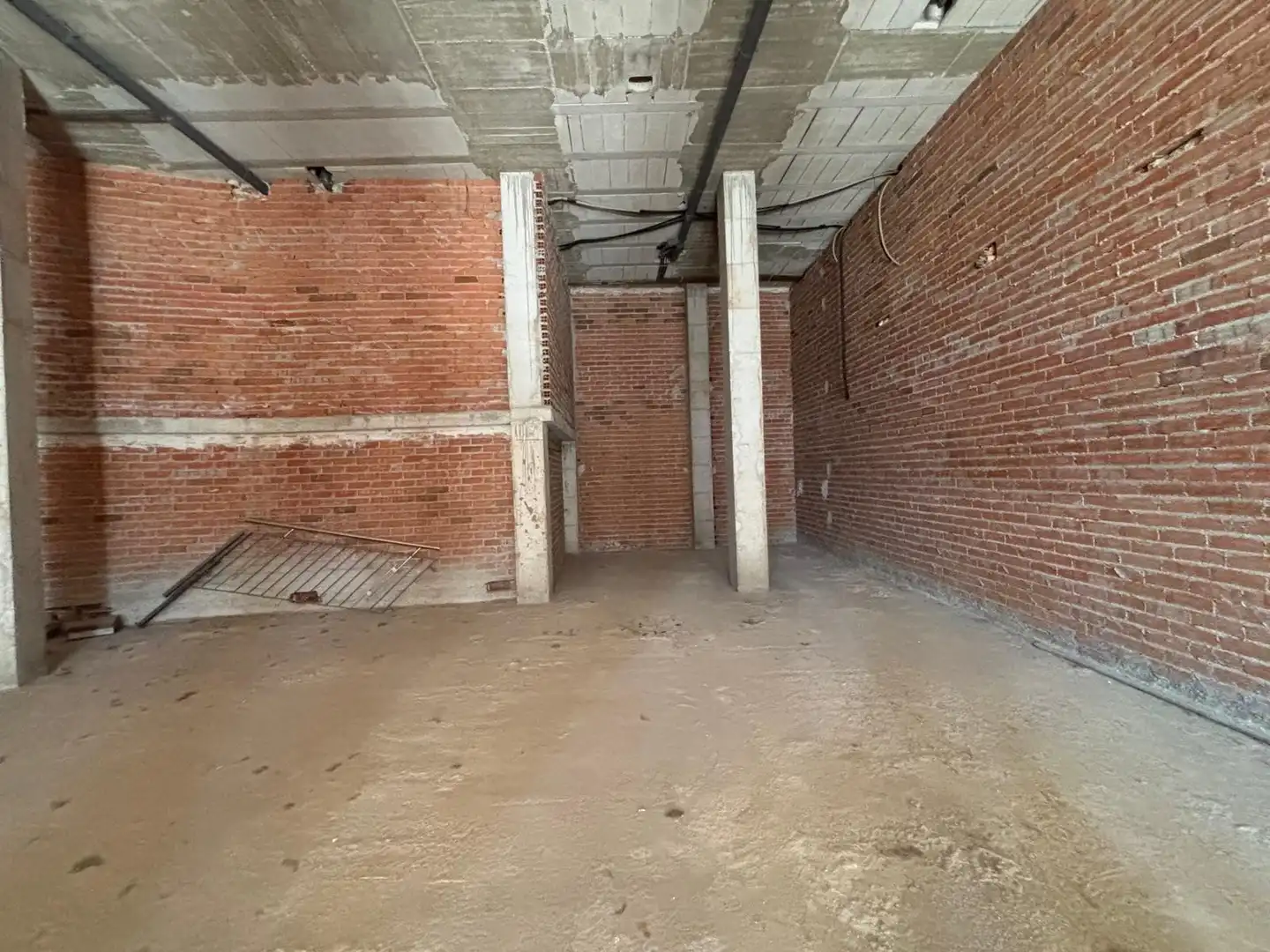 Local comercial en venda a Casco Urbano, imagen 2