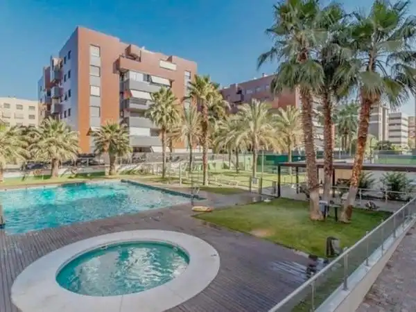 Flat for rent in Calle Emir, 13, Parque Lagos
