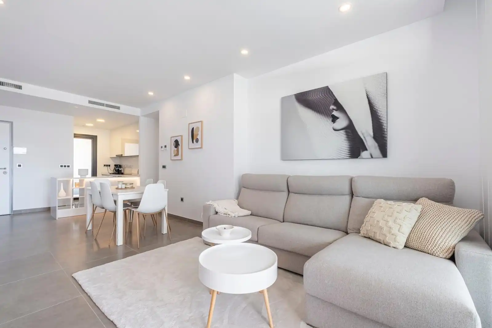 Apartamento con piscina en venta en Playa de Poniente, imagen 3