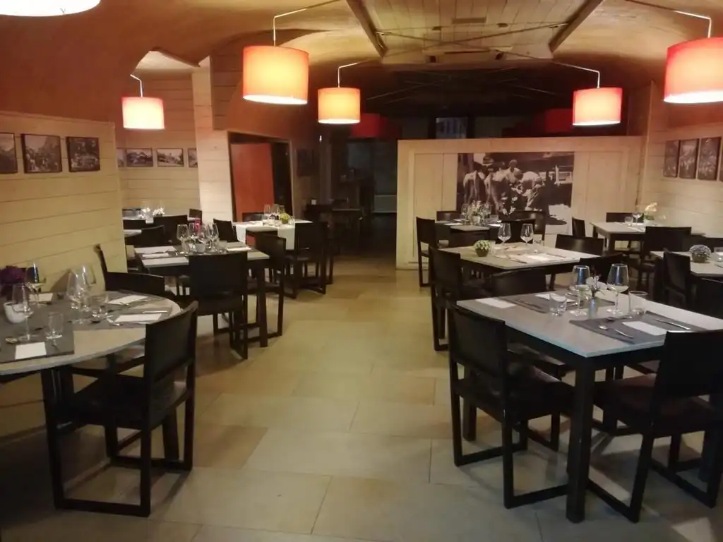 Local comercial en venda a San Claudio - La Chantría, imagen 4