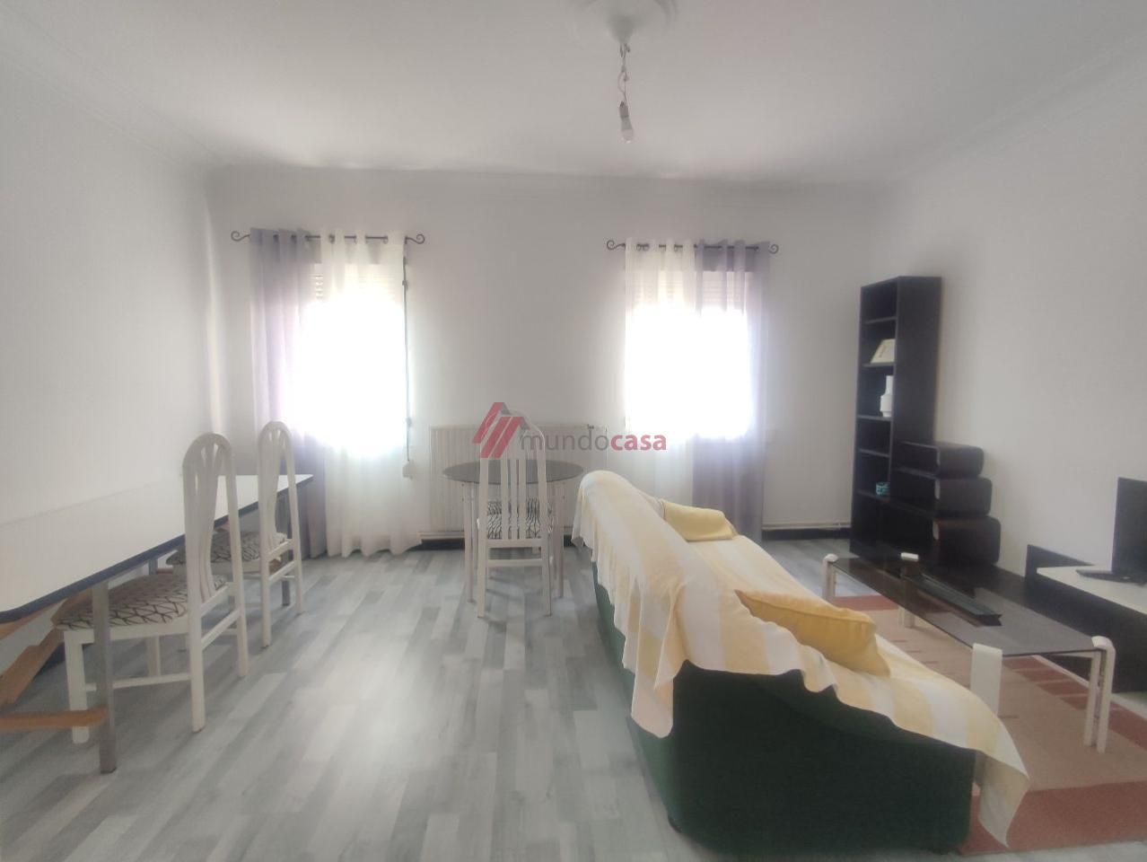 Flat to rent in Av. Vigo, Plaza de España