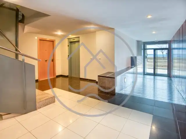 Individual con ascensor en venta en Platja Gran, imagen 3