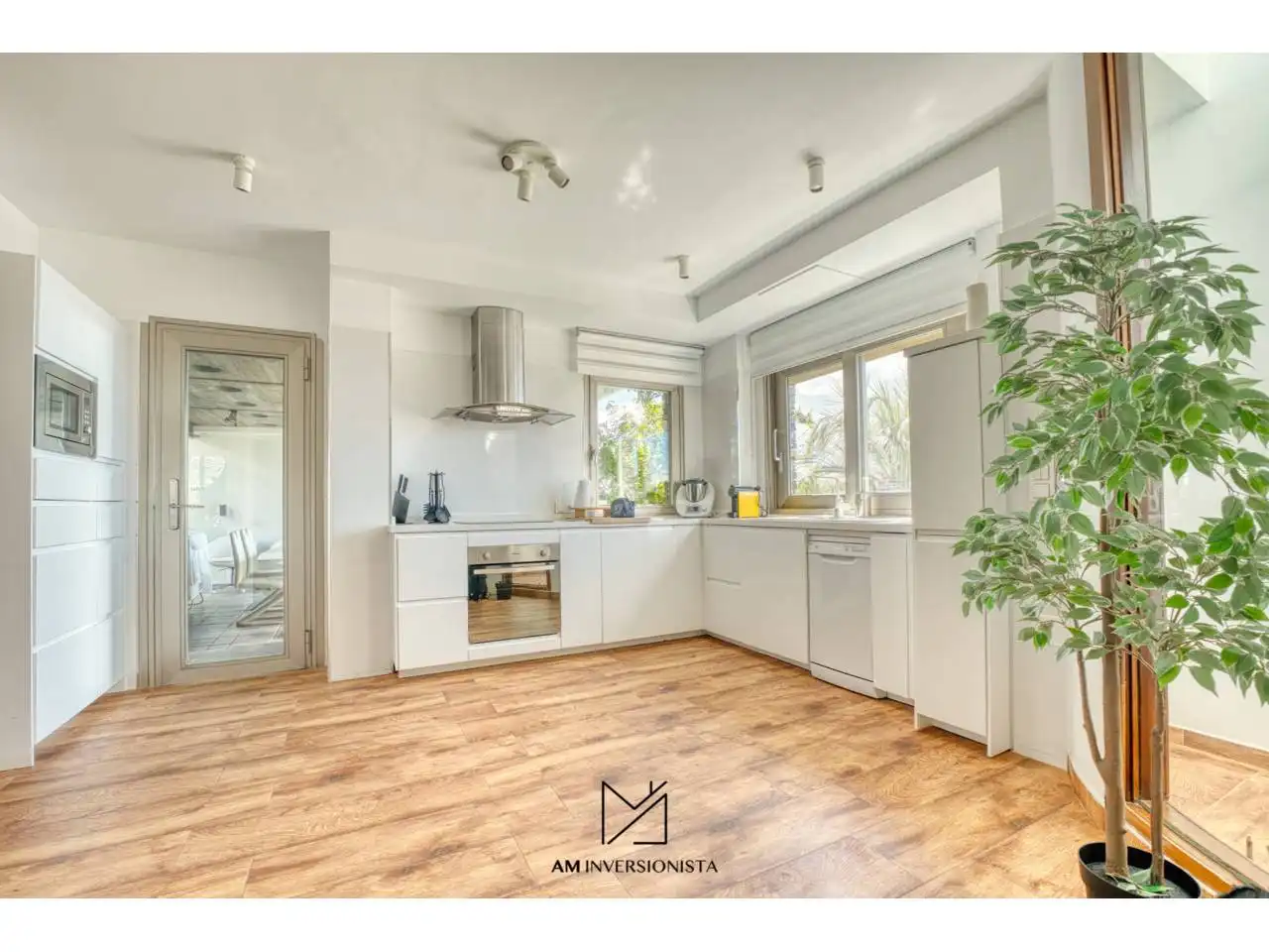 Cocina de Casa o chalet en venta en El Rosario con Aire acondicionado, Calefacción y Jardín privado