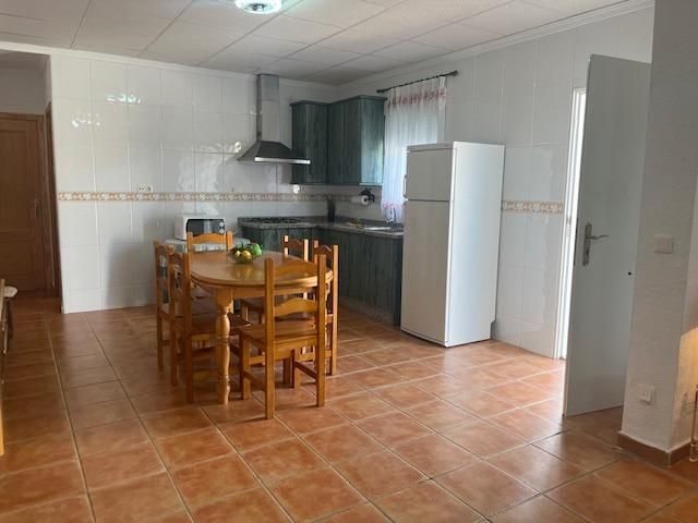 Country house for sale in Guadix