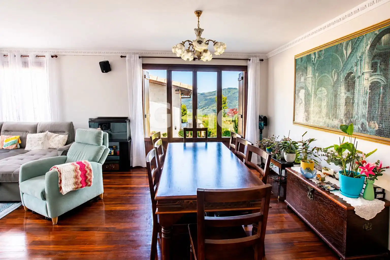 Comedor de Casa adosada en venta en Orendain con Calefacción, Terraza y Trastero