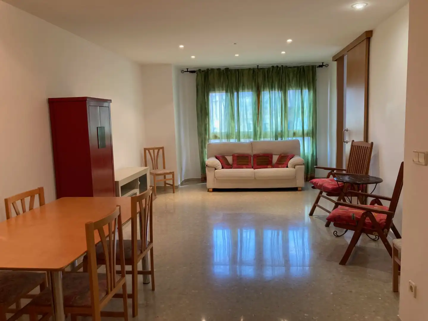 Sala de estar de Piso en venta en Monzón con Calefacción y Amueblado