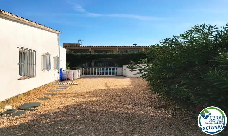 Villa con piscina in vendita a Urgell 11, imagen 4
