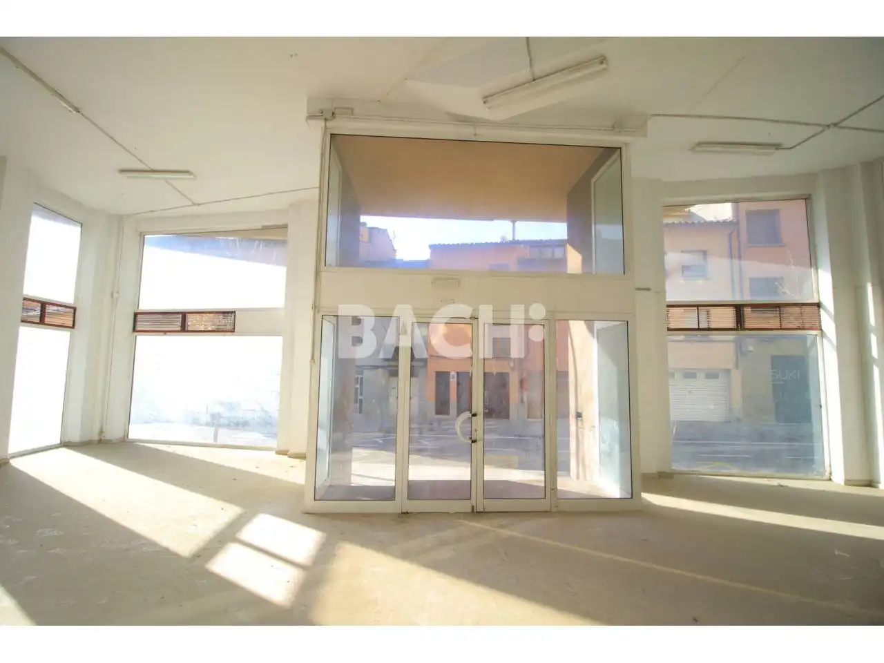 Locale commerciale in affitto a Plaza Lluis Companys 1, imagen 13