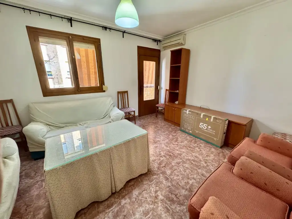 Wohnung zur Miete in Calle Infanta Doña Maria, Ciudad Jardín - Zoco