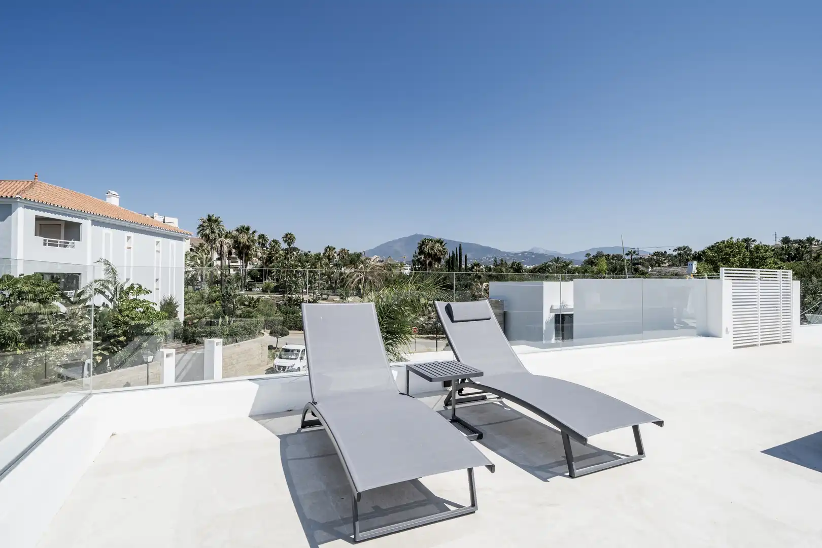 Chalet con terraza en venta en Calle del Priorato 1, imagen 4