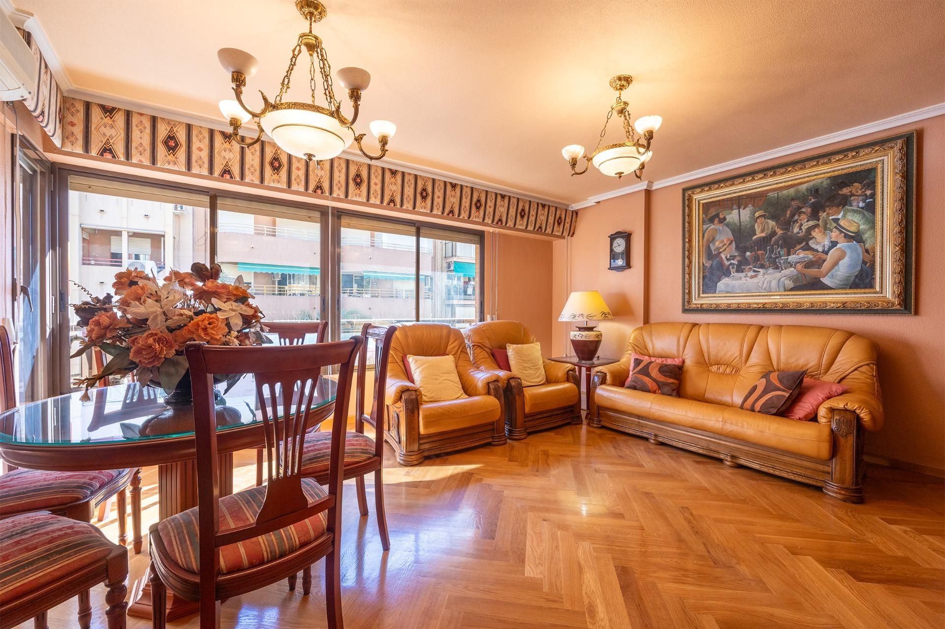 Sala d'estar de Pis en venda en Alicante / Alacant amb Aire condicionat i Terrassa