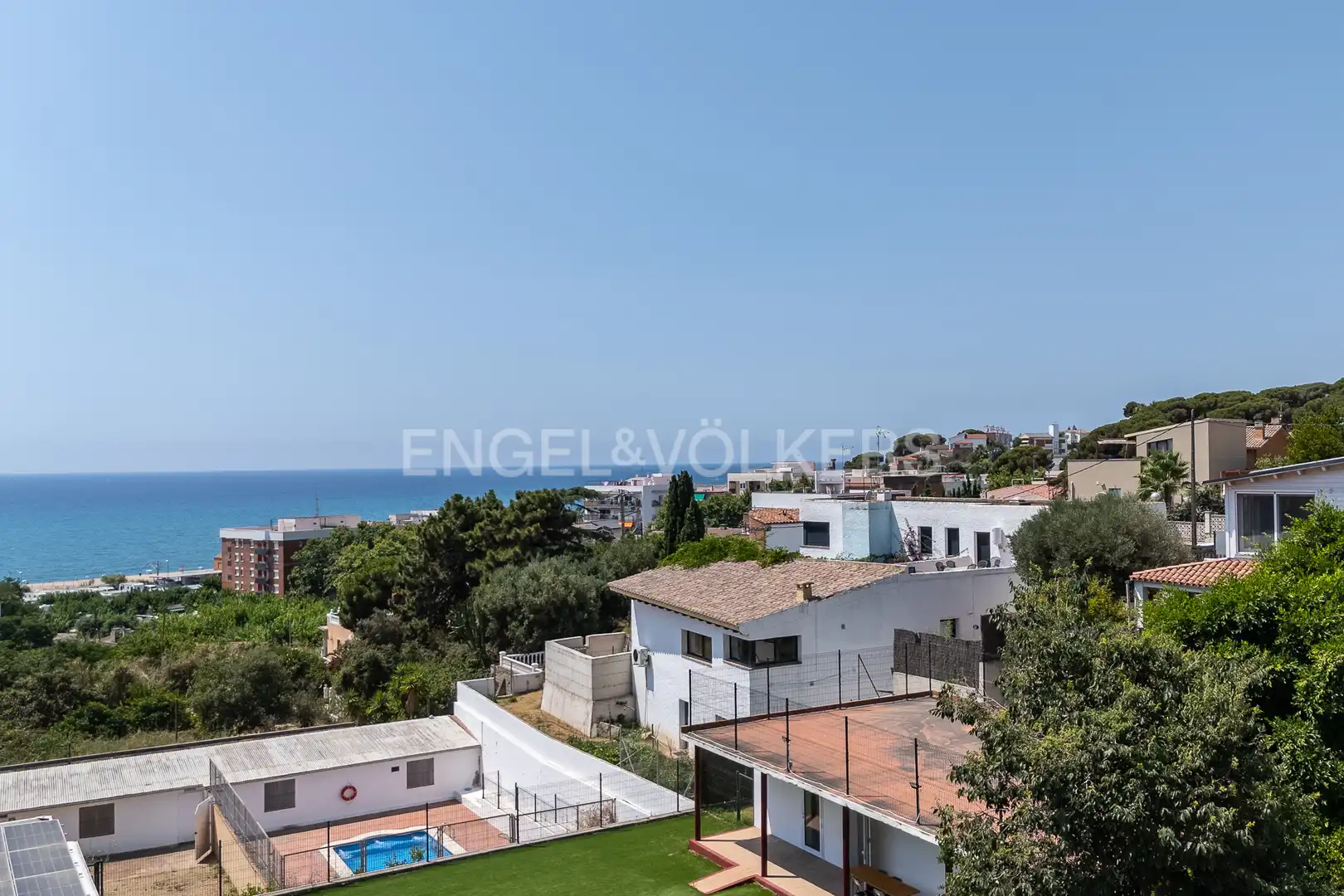 Casa amb terrassa en venda a Canet de Mar