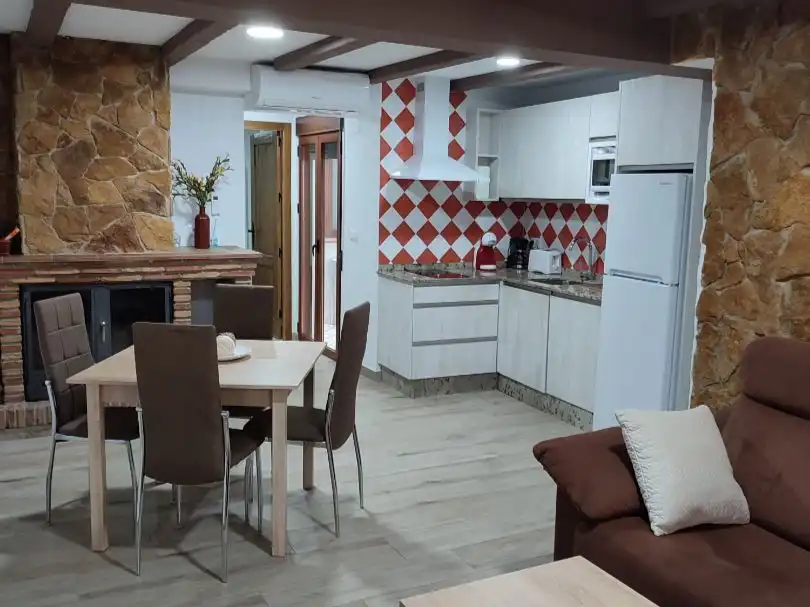 Kitchen of Houses for sale in Cazorla  with Air Conditioner, Terrace and Balcony