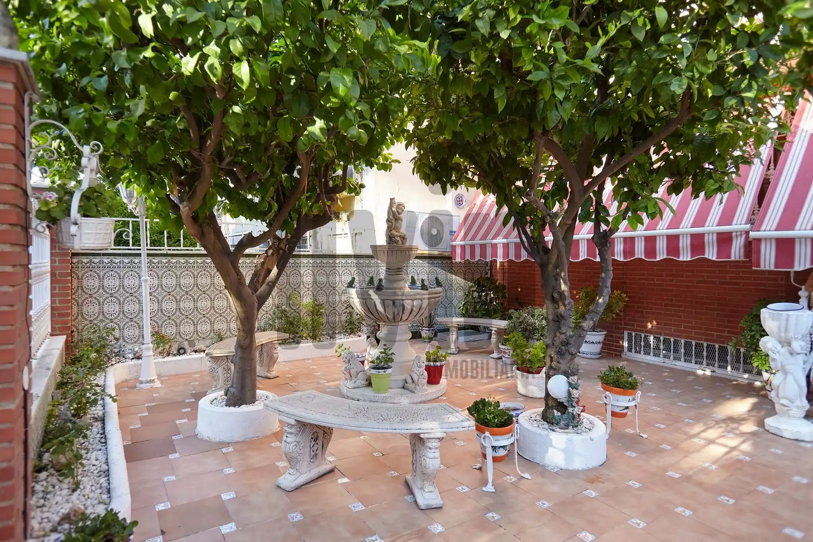 Terraza de Casa o chalet en venta en Jaén con Aire acondicionado, Calefacción y Jardín privado