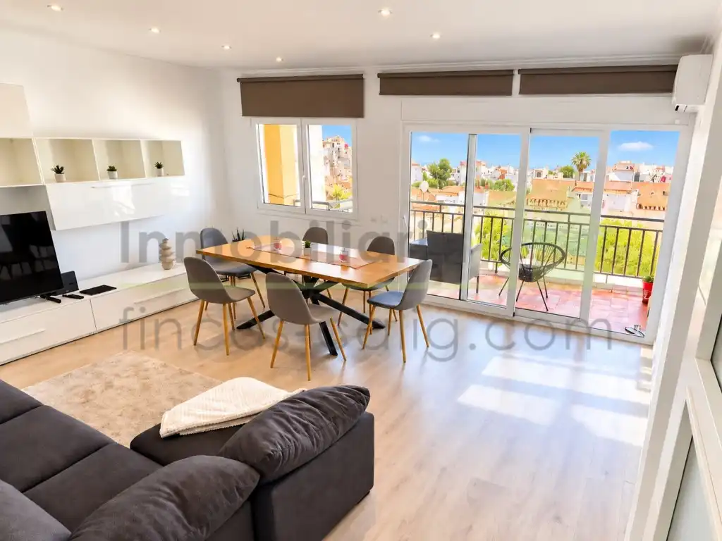 Mini appartamento con terrazza in vendita a Avenida Iecla