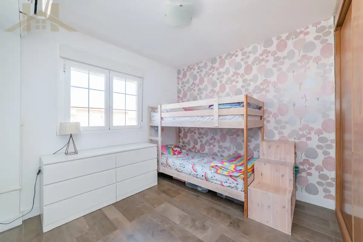 Bedroom of Detached homes for sale in Seseña  with Air Conditioner, Heating and Private garden