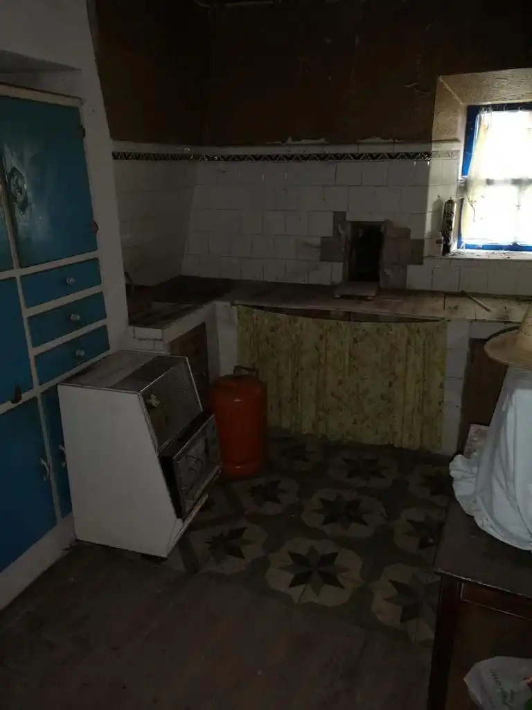 Cuina de Casa o xalet en venda en A Veiga  amb Moblat i TV