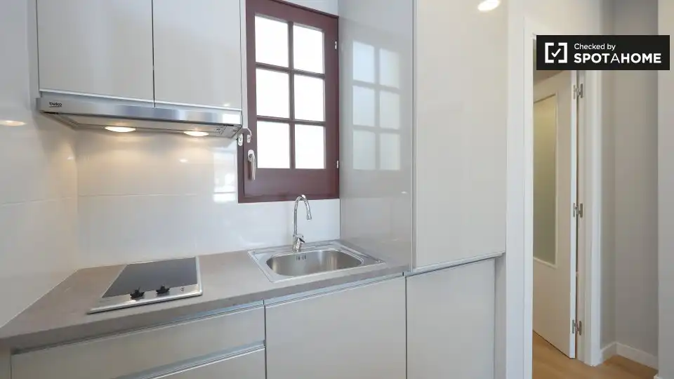 Flat for rent in Sants