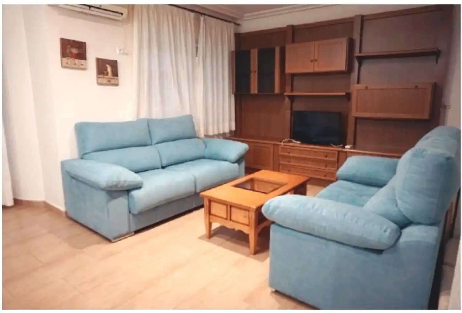 Living room of Flat for rent in  Murcia Capital  with Air Conditioner, Furnished and Washing machine