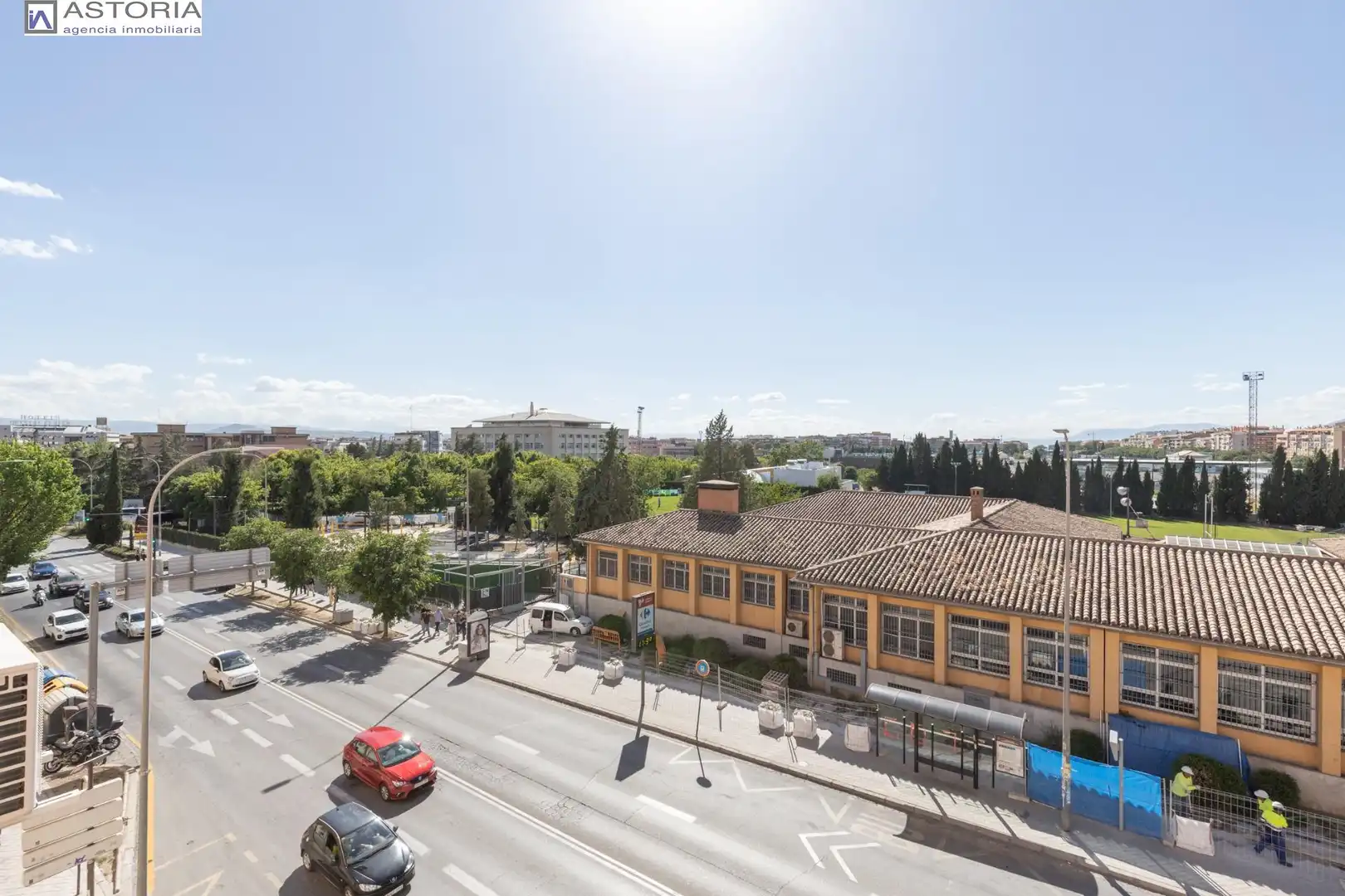 Außenansicht von Wohnung zum Verkauf in Granada mit Klimaanlage und Heizung