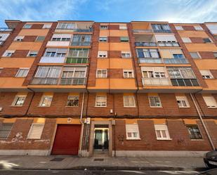 Exterior view of Flat for sale in Valladolid Capital  with Terrace