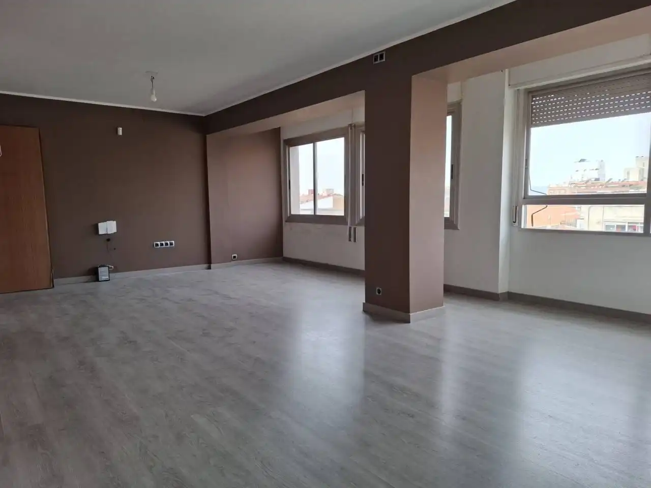 Living room of Attic for sale in Terrassa  with Parquet flooring