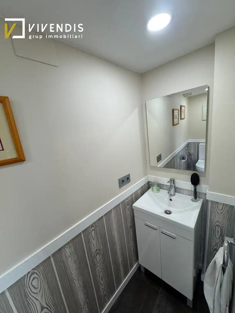 Bathroom of Houses for sale in Almenar  with Air Conditioner, Heating and Storage room