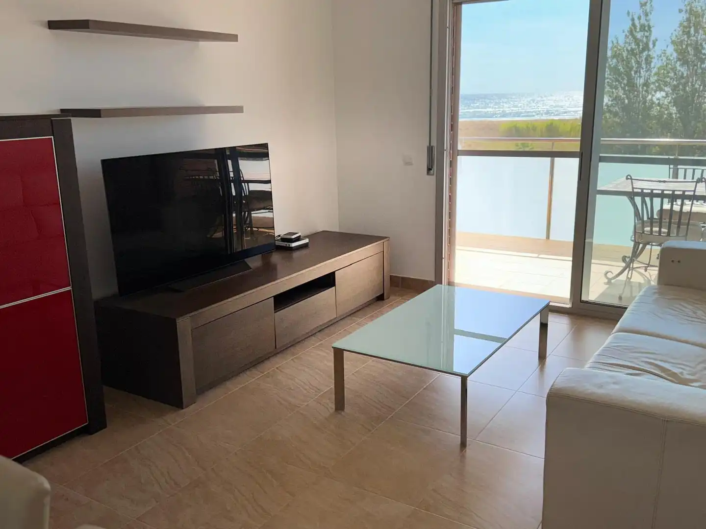 Living room of Flat for sale in Cubelles  with Air Conditioner, Heating and Storage room