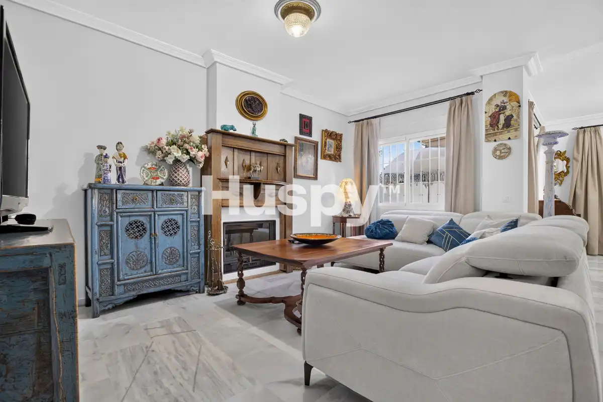 Semi-detached house with terrace for sale in Calle Menorca, imagen 10