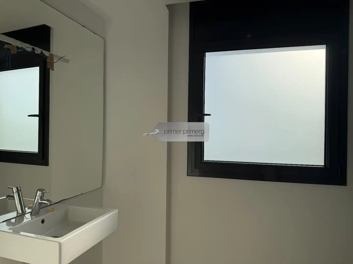 Baño de Casa o chalet en venta en Vilobí d'Onyar con Aire acondicionado, Calefacción y Jardín privado