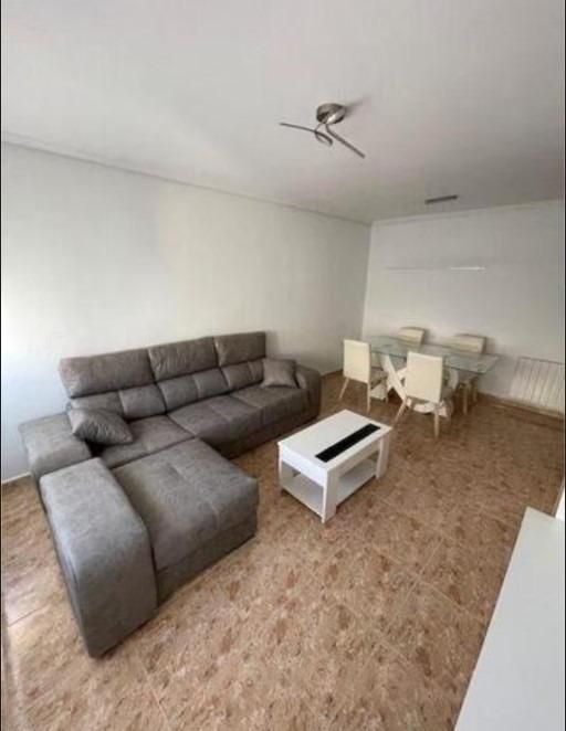Living room of Flat to rent in Cáceres Capital  with Air Conditioner, Heating and Storage room
