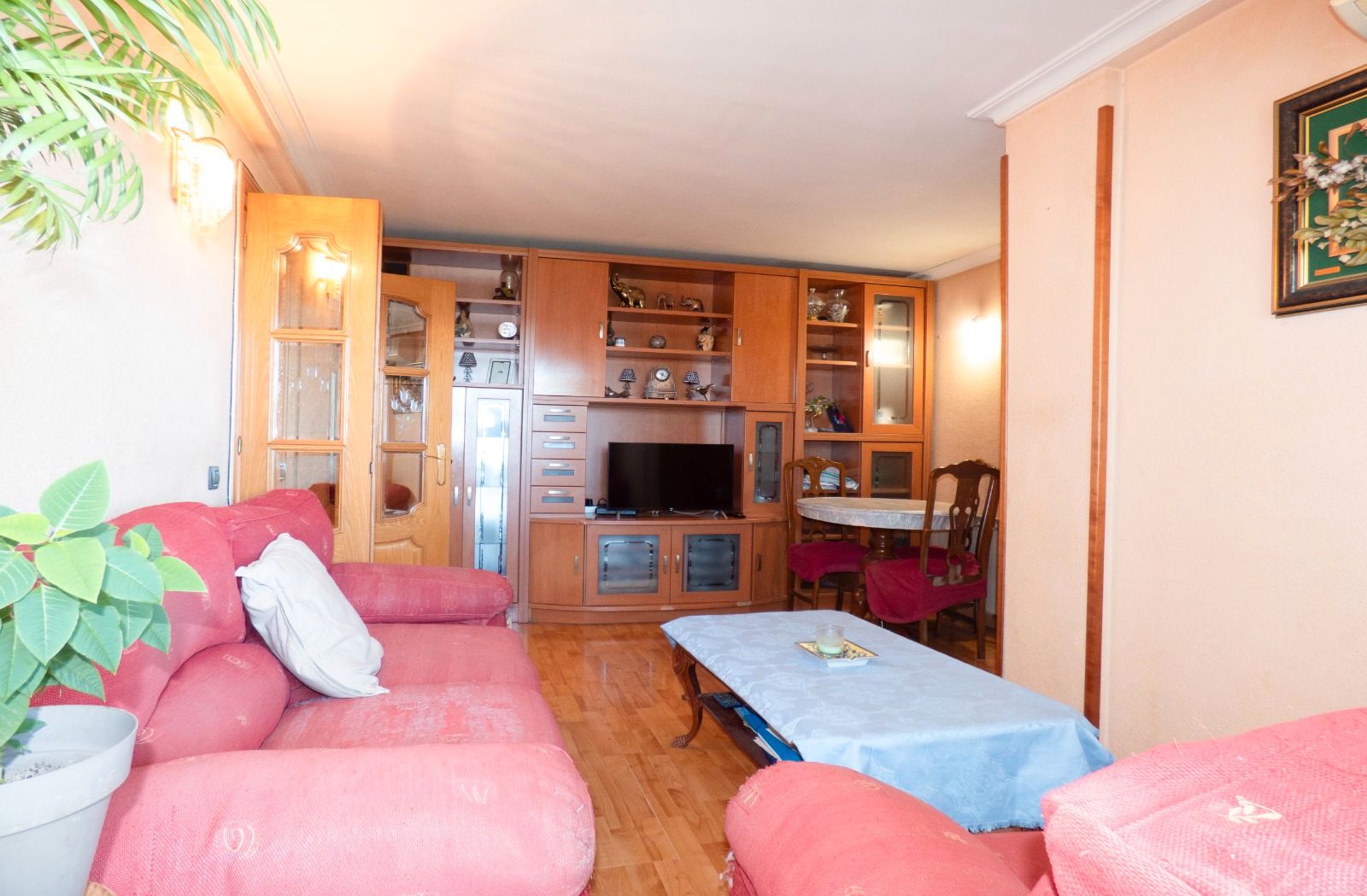 Sala d'estar de Pis en venda en Móstoles amb Aire condicionat, Calefacció i Jardí privat