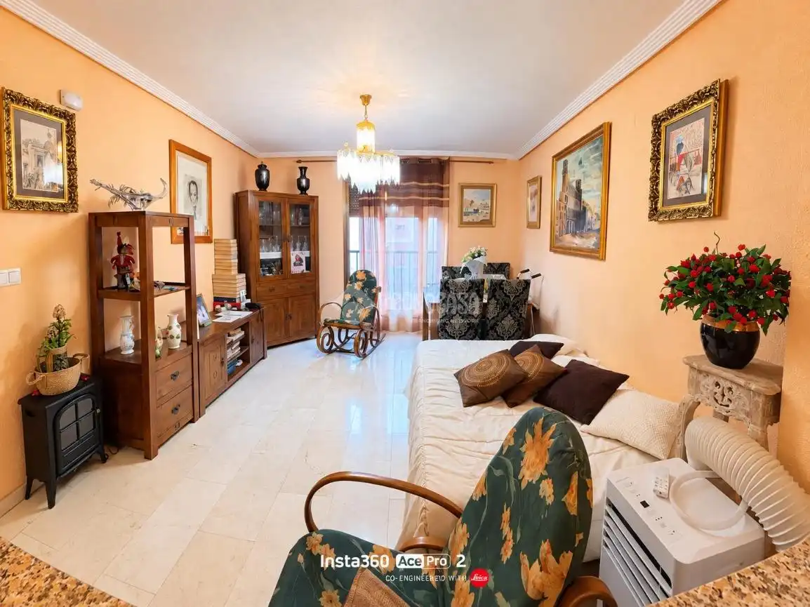 Sala de estar de Piso en venta en Alicante / Alacant