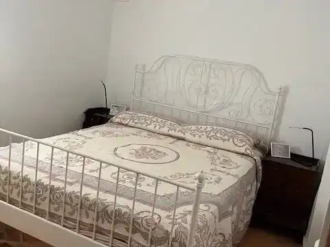 Schlafzimmer von Wohnung zur Miete in  Madrid Capital mit Klimaanlage