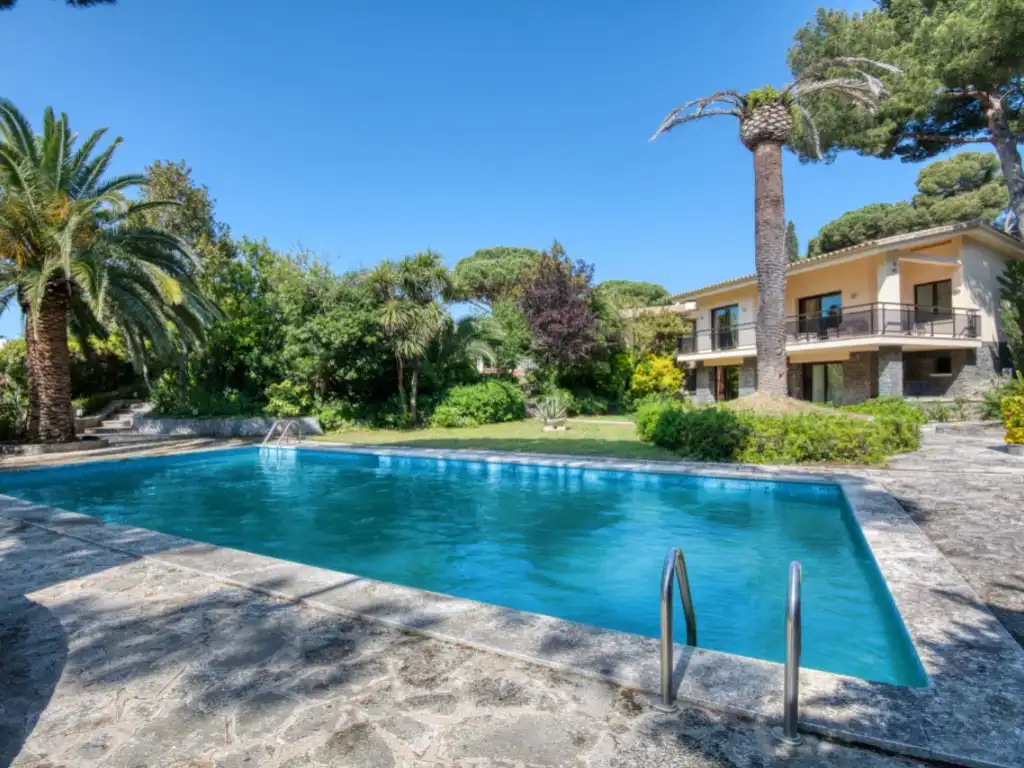 Casa con piscina en venta en S'Agaró, imagen 2