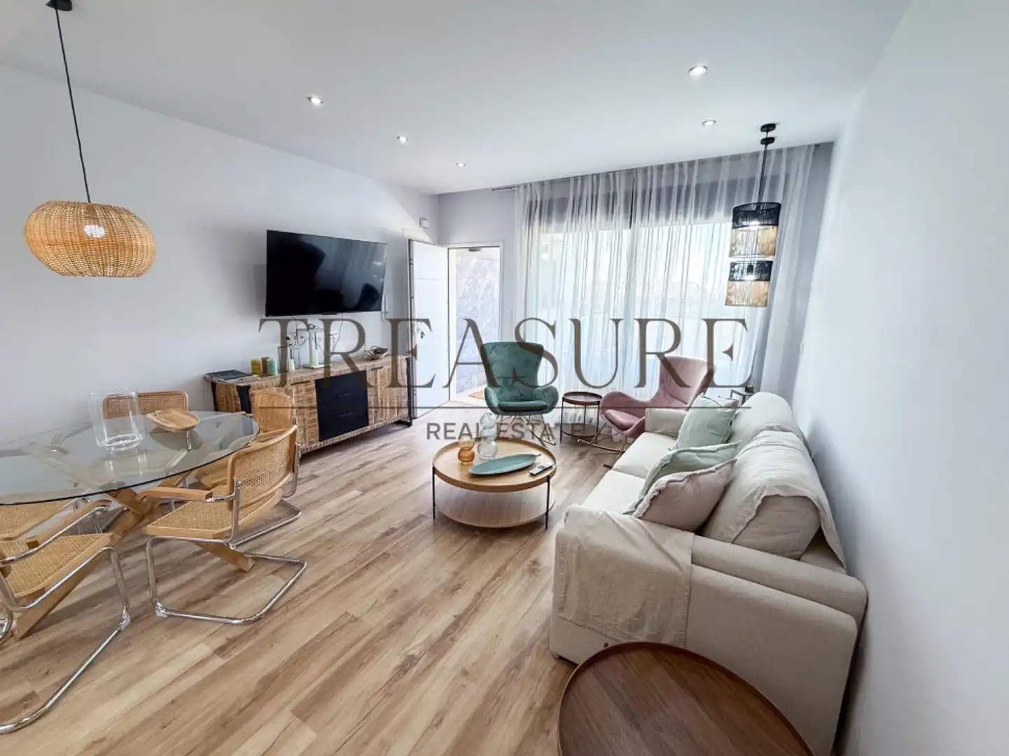 Sala d'estar de Planta baixa en venda en Mazarrón amb Jardí privat, Terrassa i Piscina