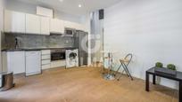 Kitchen of Flat for sale in  Madrid Capital  with Air Conditioner