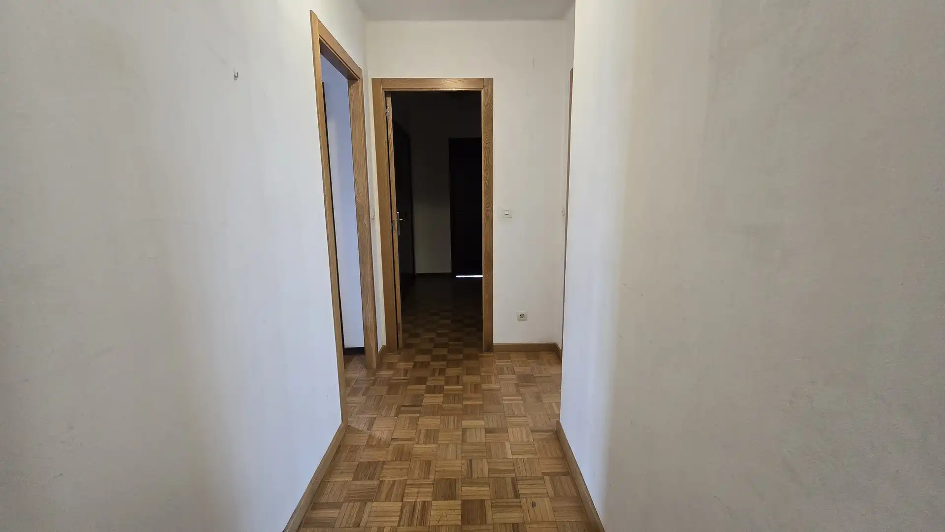 Wohnung zum Verkauf in Vigo  mit Heizung, Parkett und Abstellraum