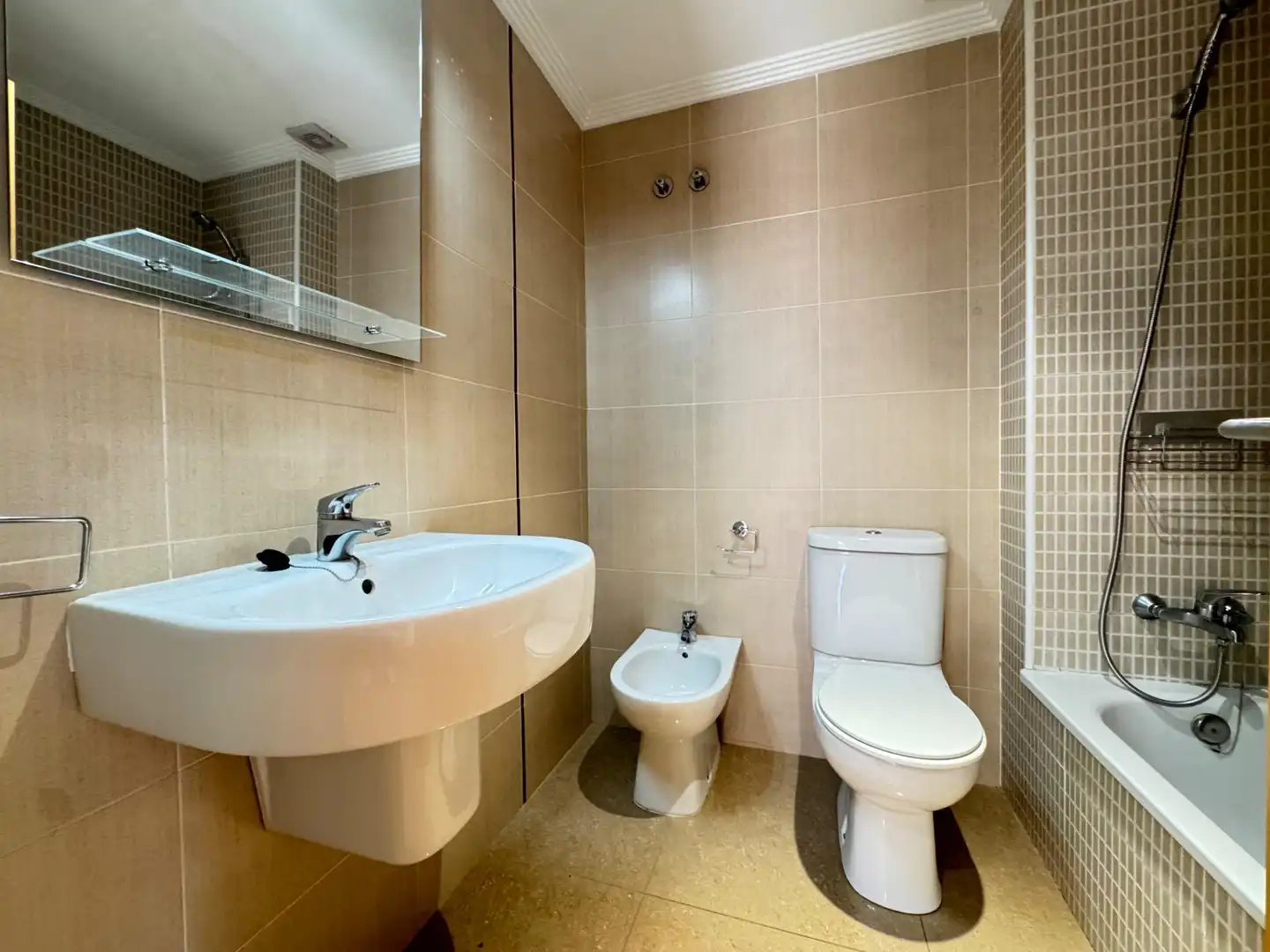 Baño de Piso en venta en Alicante / Alacant