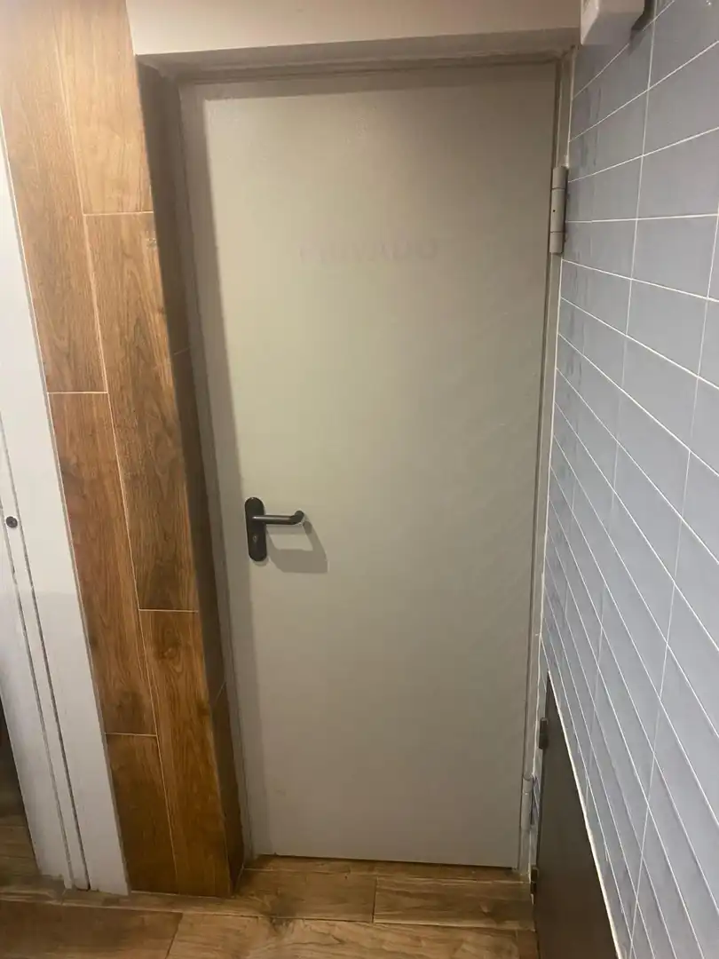 Baño de Local en traspaso en Salamanca con Aire acondicionado y Amueblado