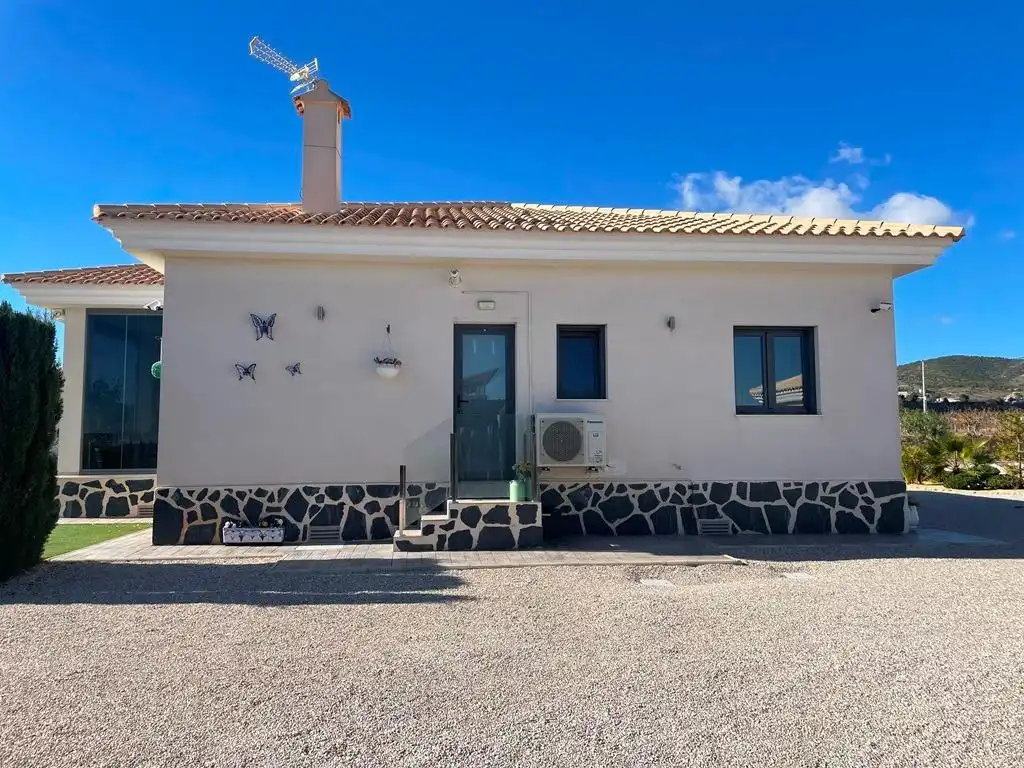 Villa mit Pool zum Verkauf in El Pinós / Pinoso, imagen 16