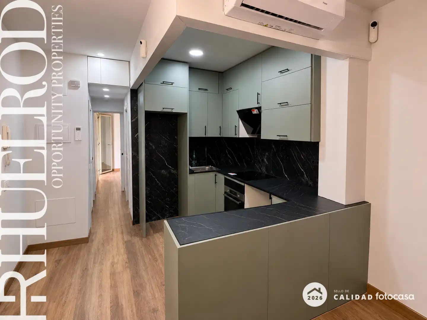 Kitchen of Flat for sale in Blanes  with Air Conditioner, Heating and Parquet flooring