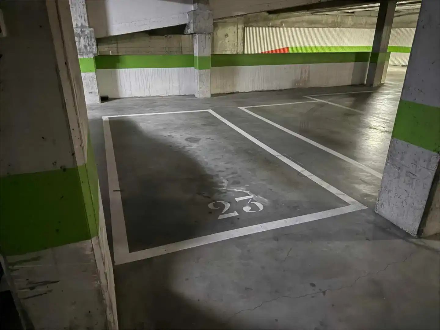 Parking of Garage for sale in Hospital